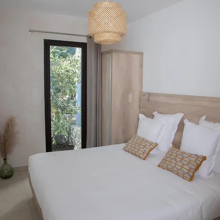 Bagheera Village Naturiste Camping 4*