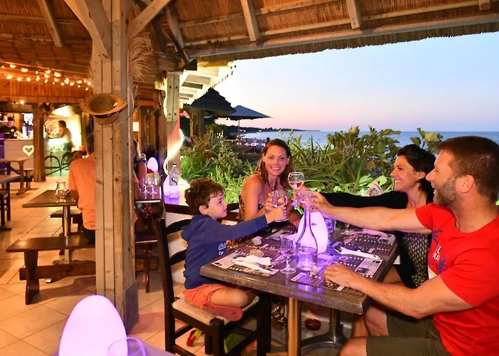 Kamp alanı Bagheera Village Naturiste Linguizzetta