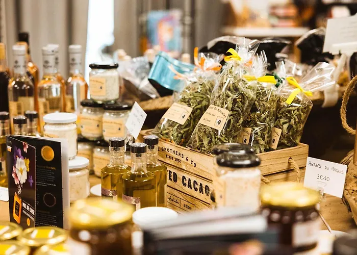 Kamp alanı Bagheera Village Naturiste Linguizzetta