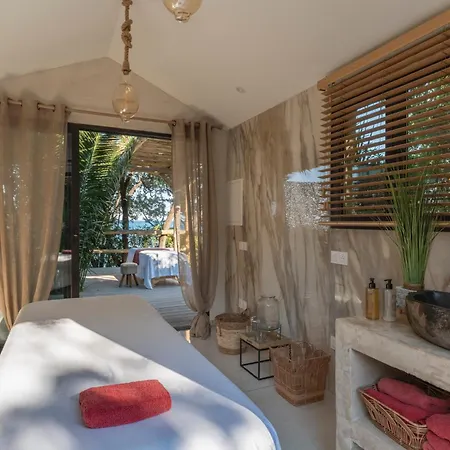 Bagheera Village Naturiste 4*