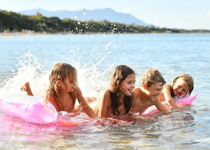 Camping Bagheera Village Naturiste 4*